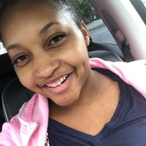 Meet your Posher, Shantel